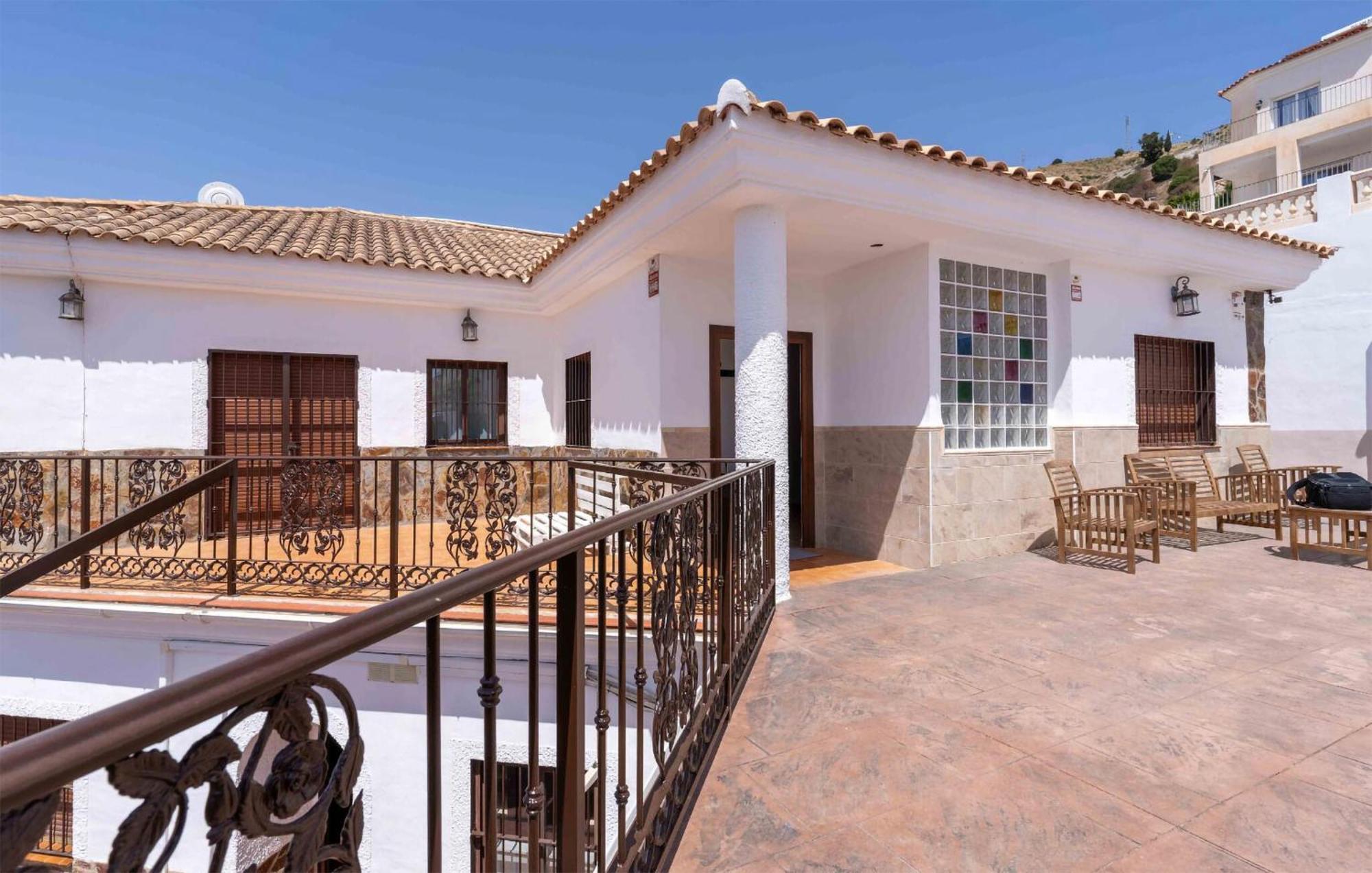 Lovely Home In Benalmadena With Kitchen Luaran gambar