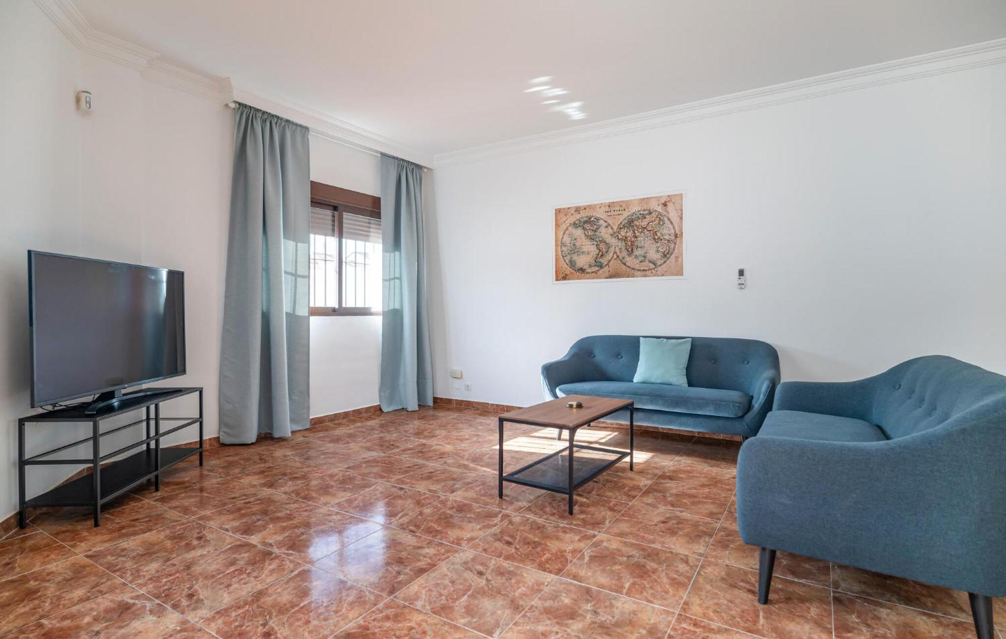 Lovely Home In Benalmadena With Kitchen Luaran gambar